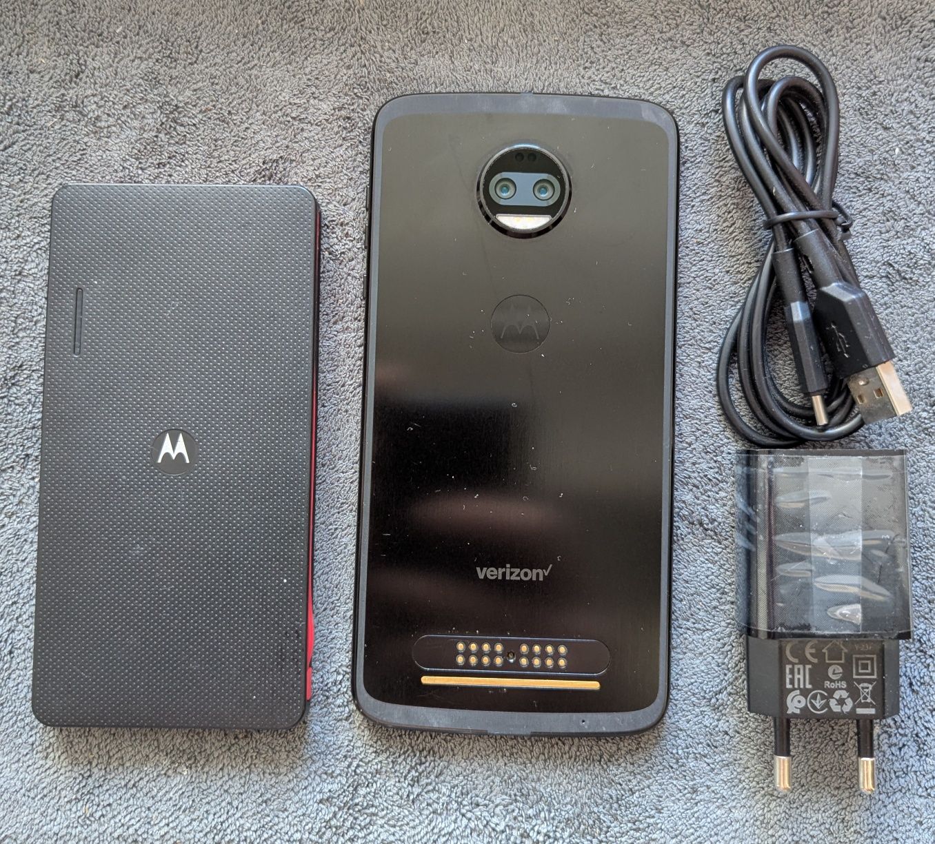 Motorola Moto Z2 Force XT1789-01 Black 4/64Gb 9й android.
