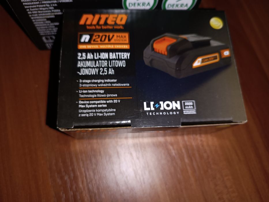 Ładowarka i bateria niteo