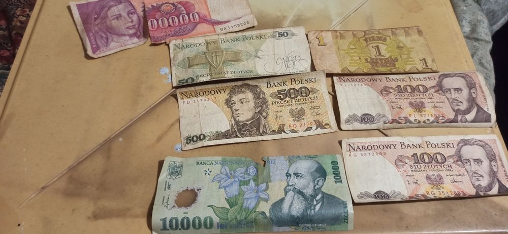Продам банкноты разные