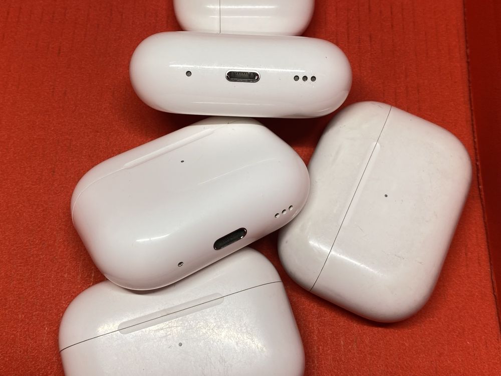 AirPods Pro 2, кейс AirPods Pro 2, AirPods
