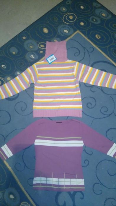 Sweter golf i bluzka rozmiar 134