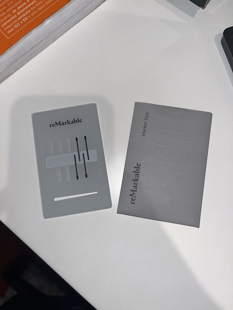 Remarkable 2 (com marker plus  e capa)