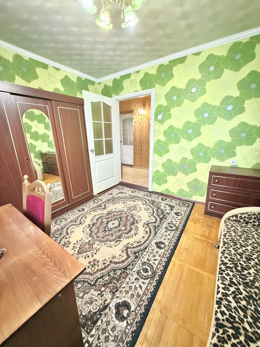 Двокімнатна квартира , центр міста . Без комісії!%