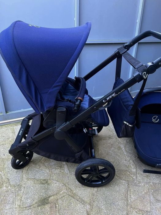 Carrinho de bebé trio muum e matrix + mala maternidade e acessorios