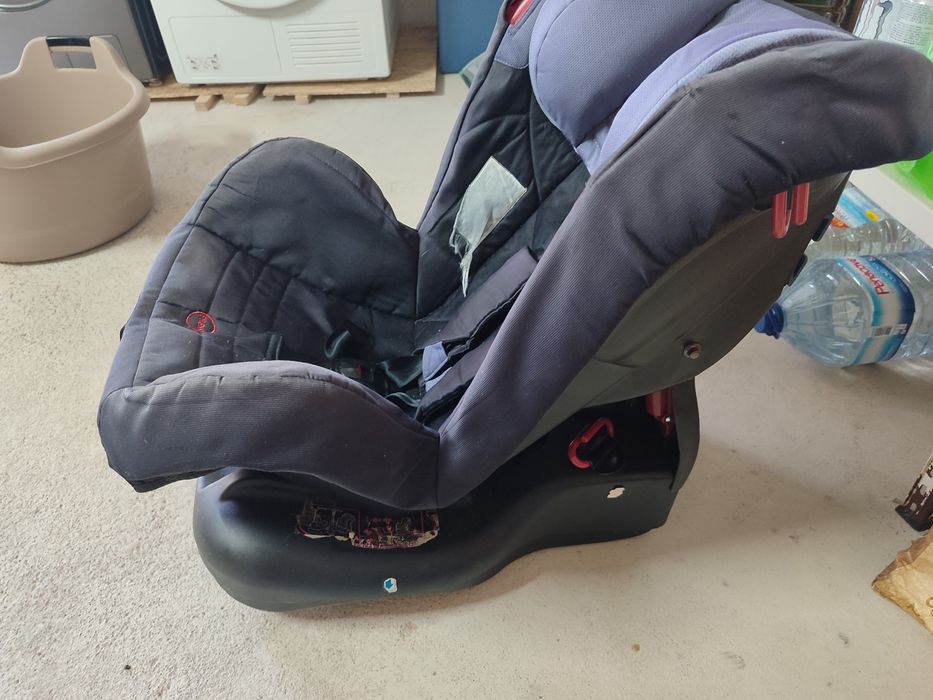 Vendo cadeira auto Pierre Cardin Stage 3