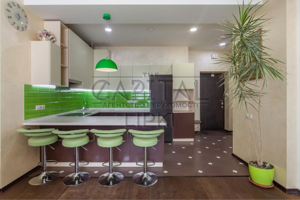 Оренда великої квартири на Липках, Київ