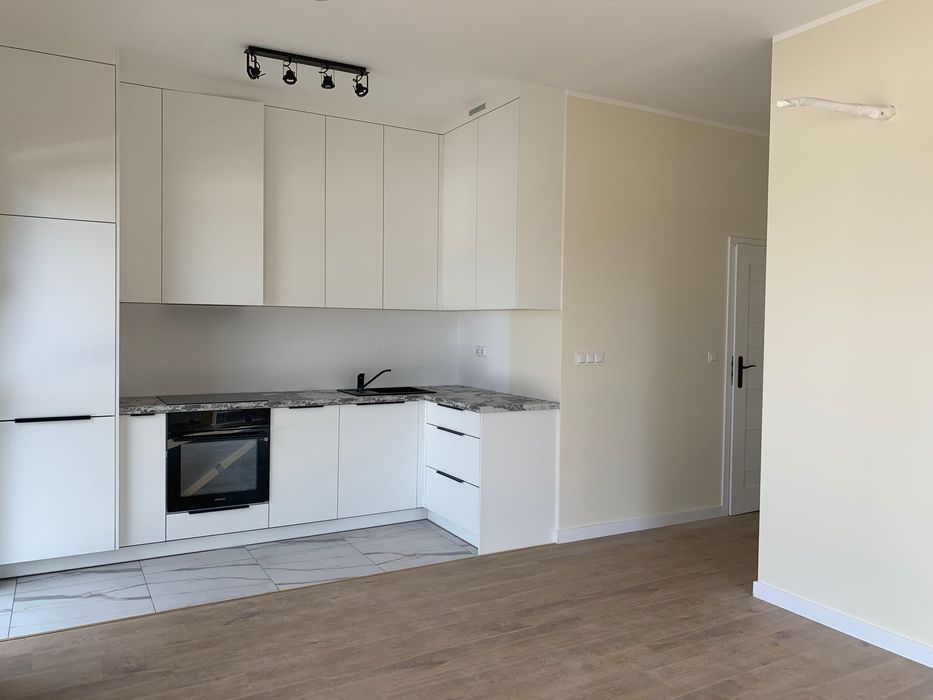 Nowy Urządzony Apartament w Centrum  Bielska z miejscem garażowym.