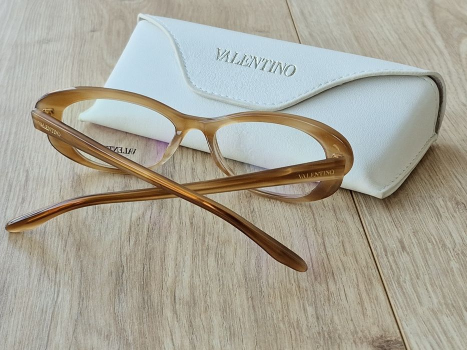 Елегантні оправи для окулярів в карамельному колорі  V2604 Valentino!