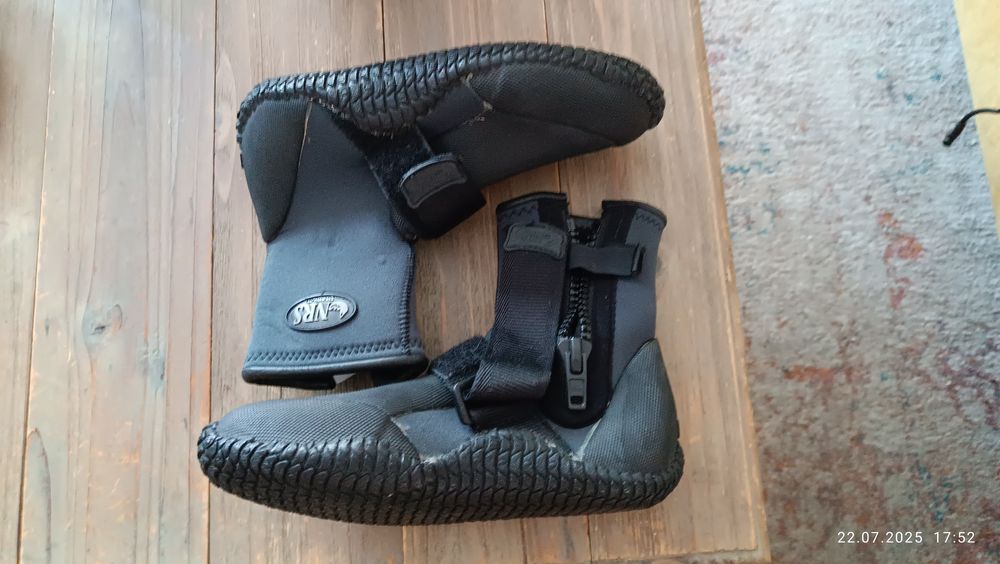 Sprzedam buty neoprenowe