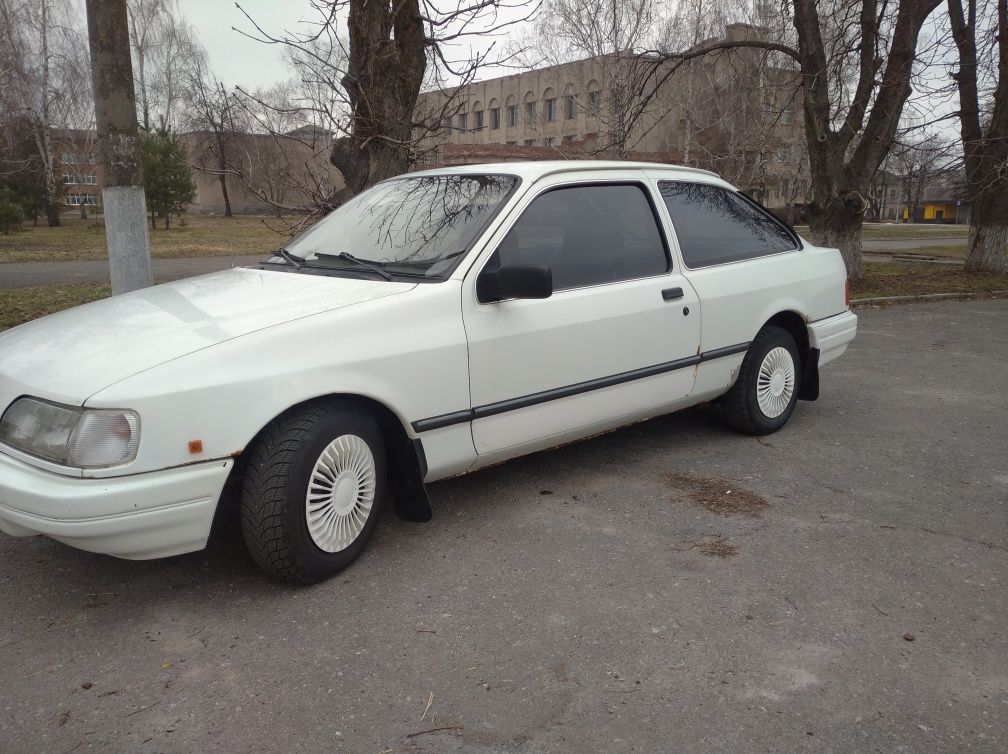 Ford Sierra 2.0i