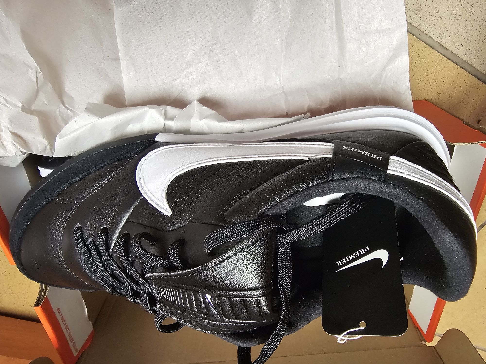 Buty piłkarskie Nike Premier III turf Black-White nowe