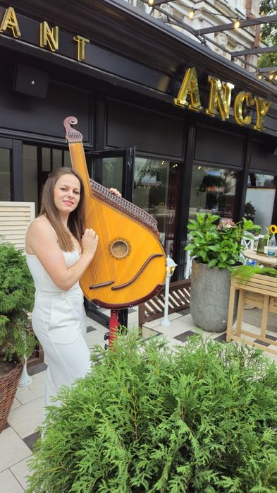 Бандуристка Акордеоніст Ведучий Діджей Корпоратив