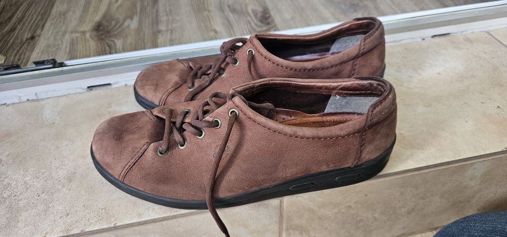 ECCO damskie buty skórzane rozmiar 40 wkładka 25,5cm