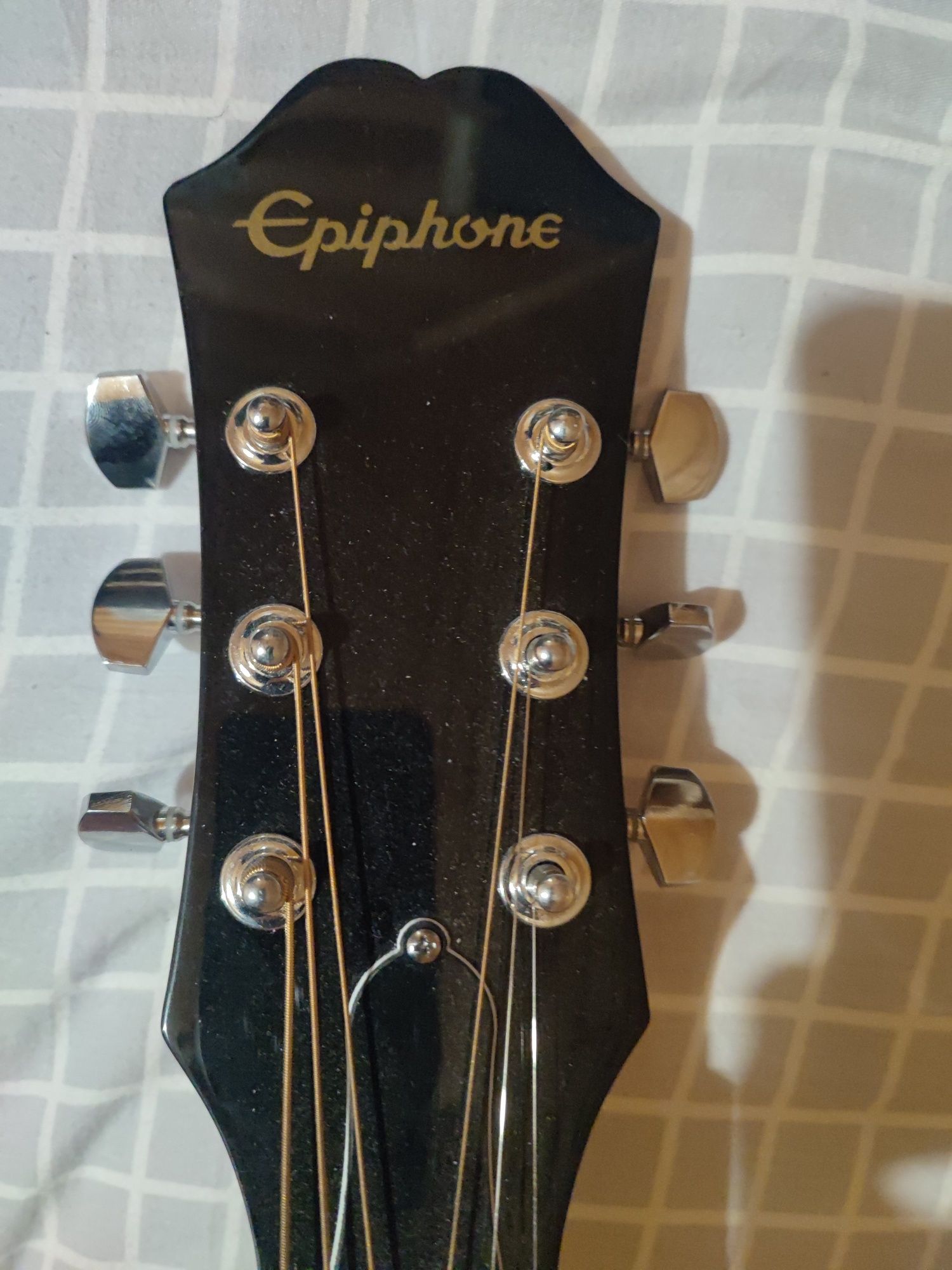 Гітара акустична Epiphone DR-100 Vintage Sunburst