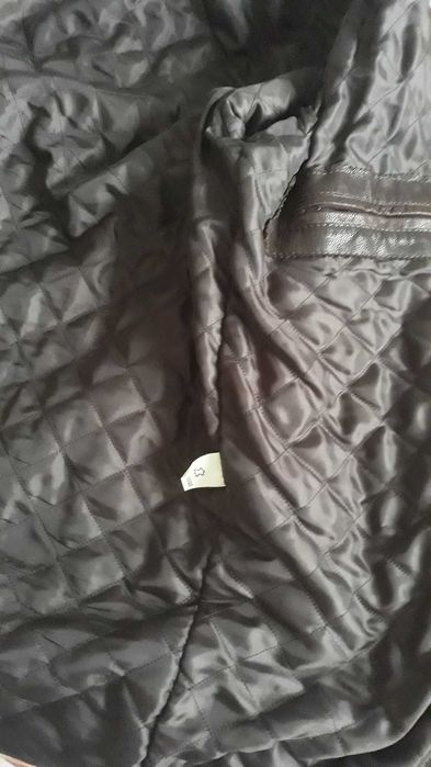 Casaco  de homem  em pele genuína