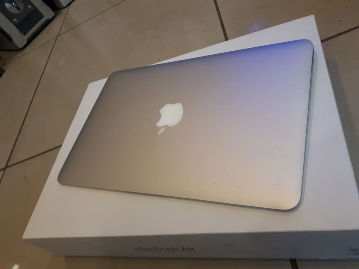 apple macbook air 13 i5 4gb 256ssd 10.15 catalina tylko 120 cykli bat!