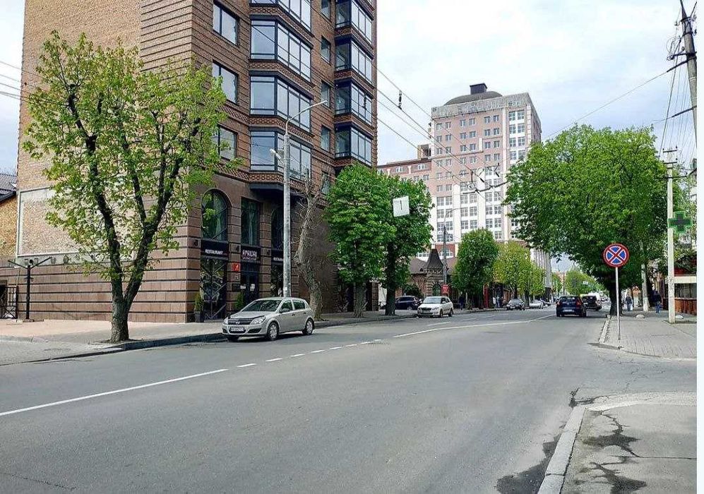 Продаж 2к квартири, площа 83 кв.м з ремонтом, Подільська,58! ТЕРМІНОВО