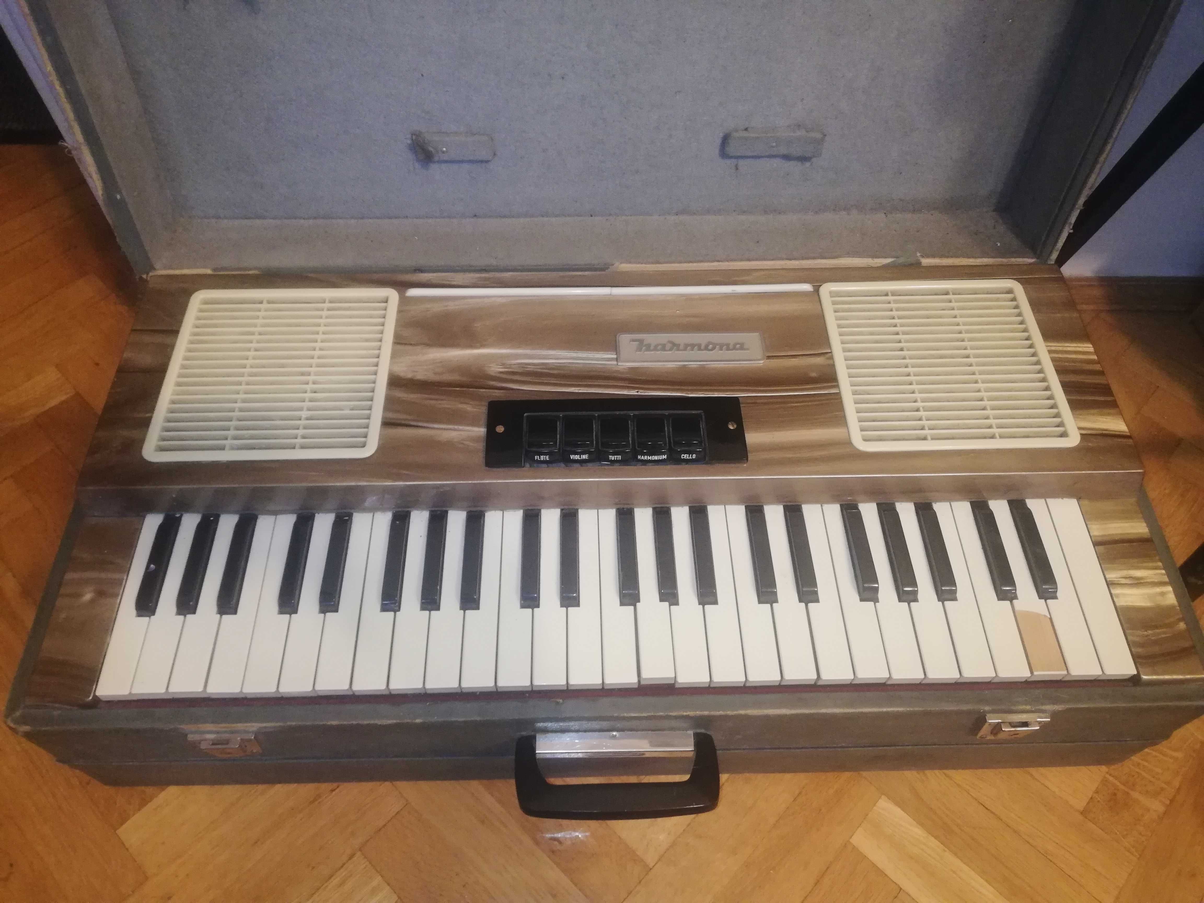 Organy elektryczne przenośne w walizce - Harmona