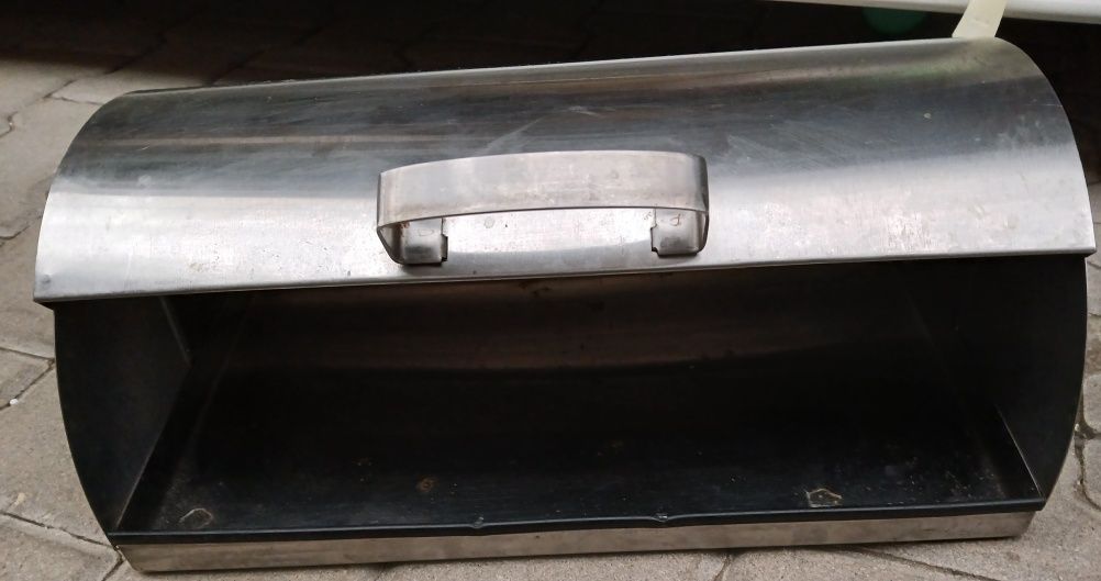 Chlebak solidny  metalowy ikea