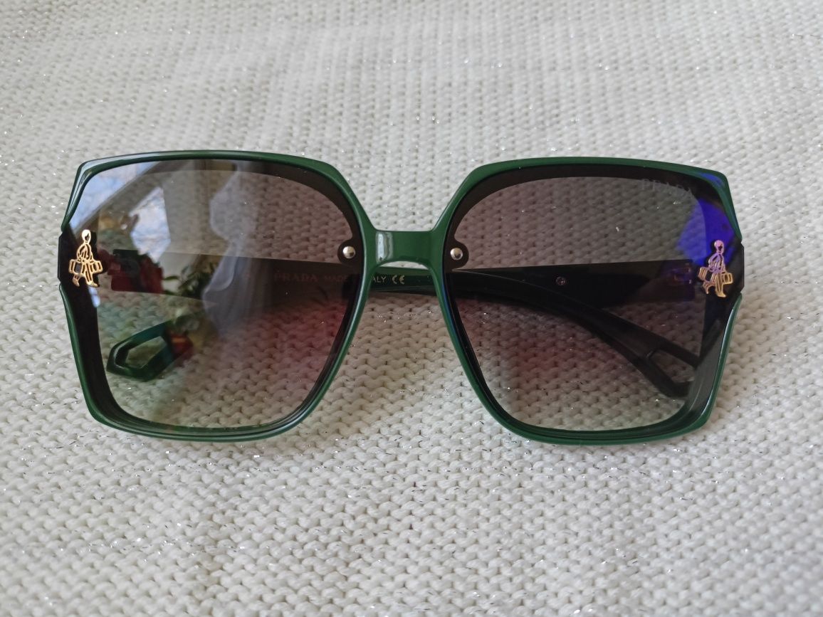 Nowe okulary przeciwsłoneczne damskie
Dostępne rodzaje i kolory 
45 zł