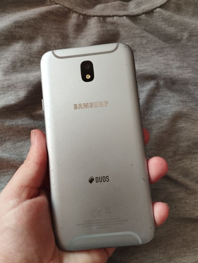 Смартфон Samsung Duos SM-J730F/DS