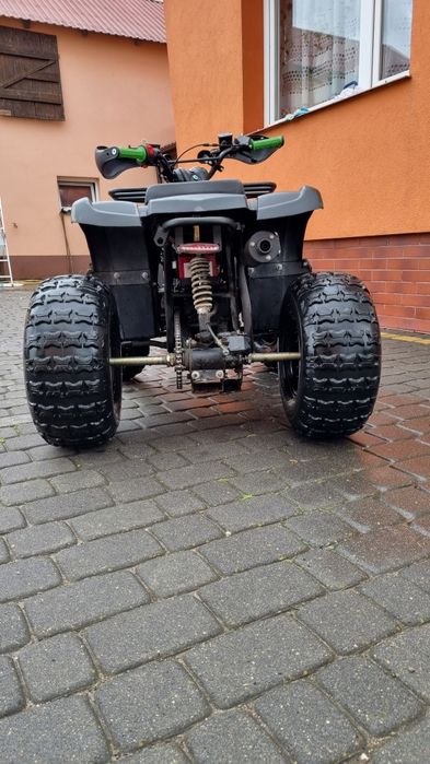 Quad 125 3+1 stan bardzo dobry