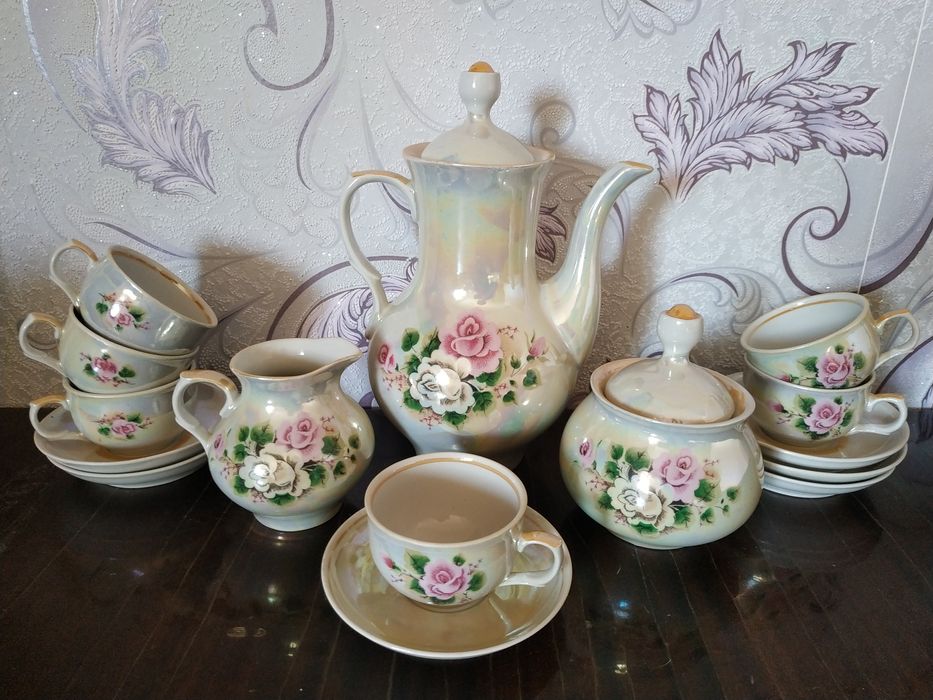 Кофейный сервиз, кухонний сервіз