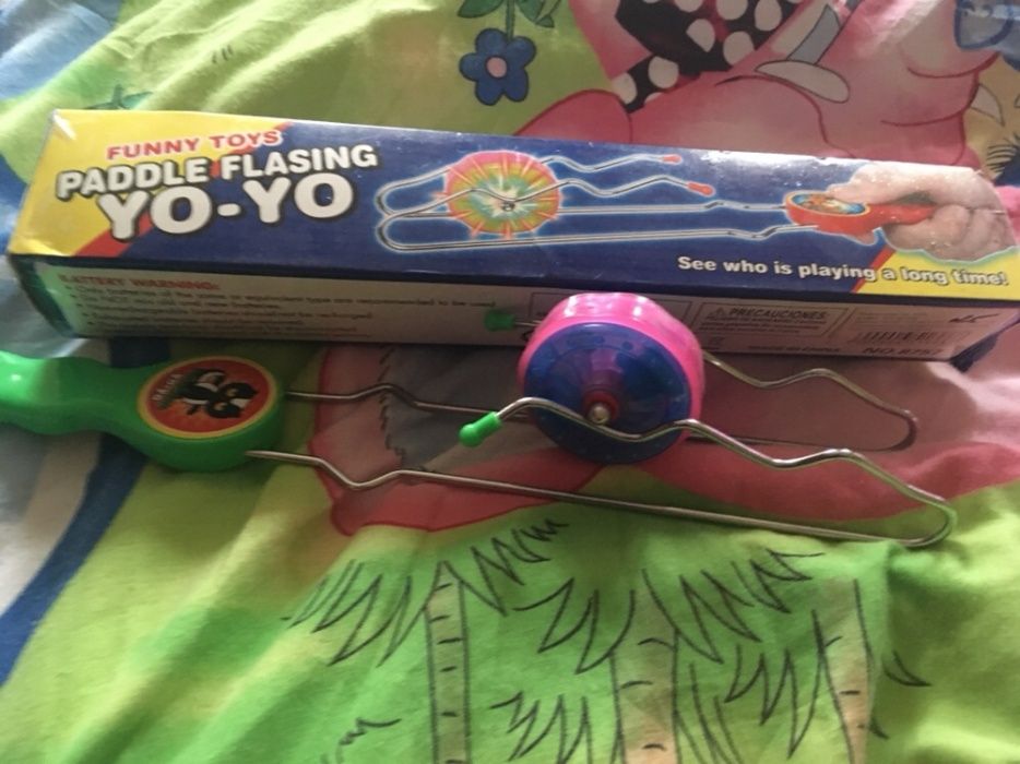 Paddle flasing YO - YO