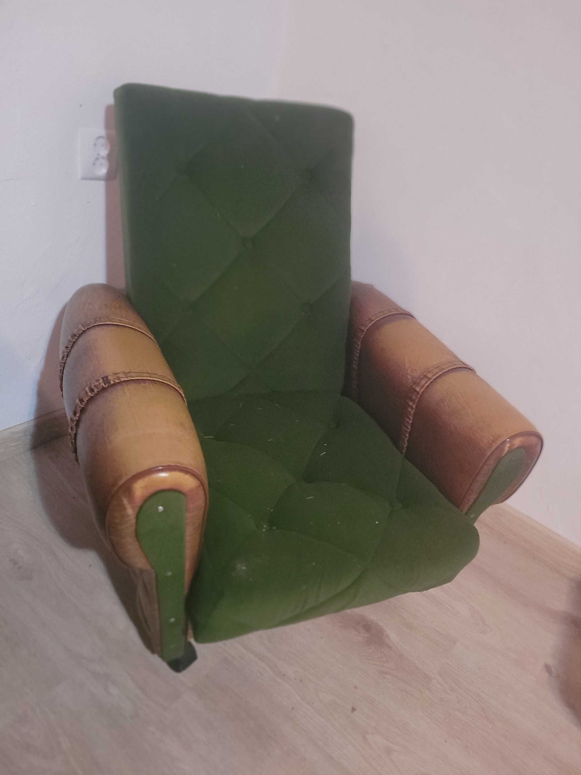 Oddam za darmo komplet mebli wypoczynkowych