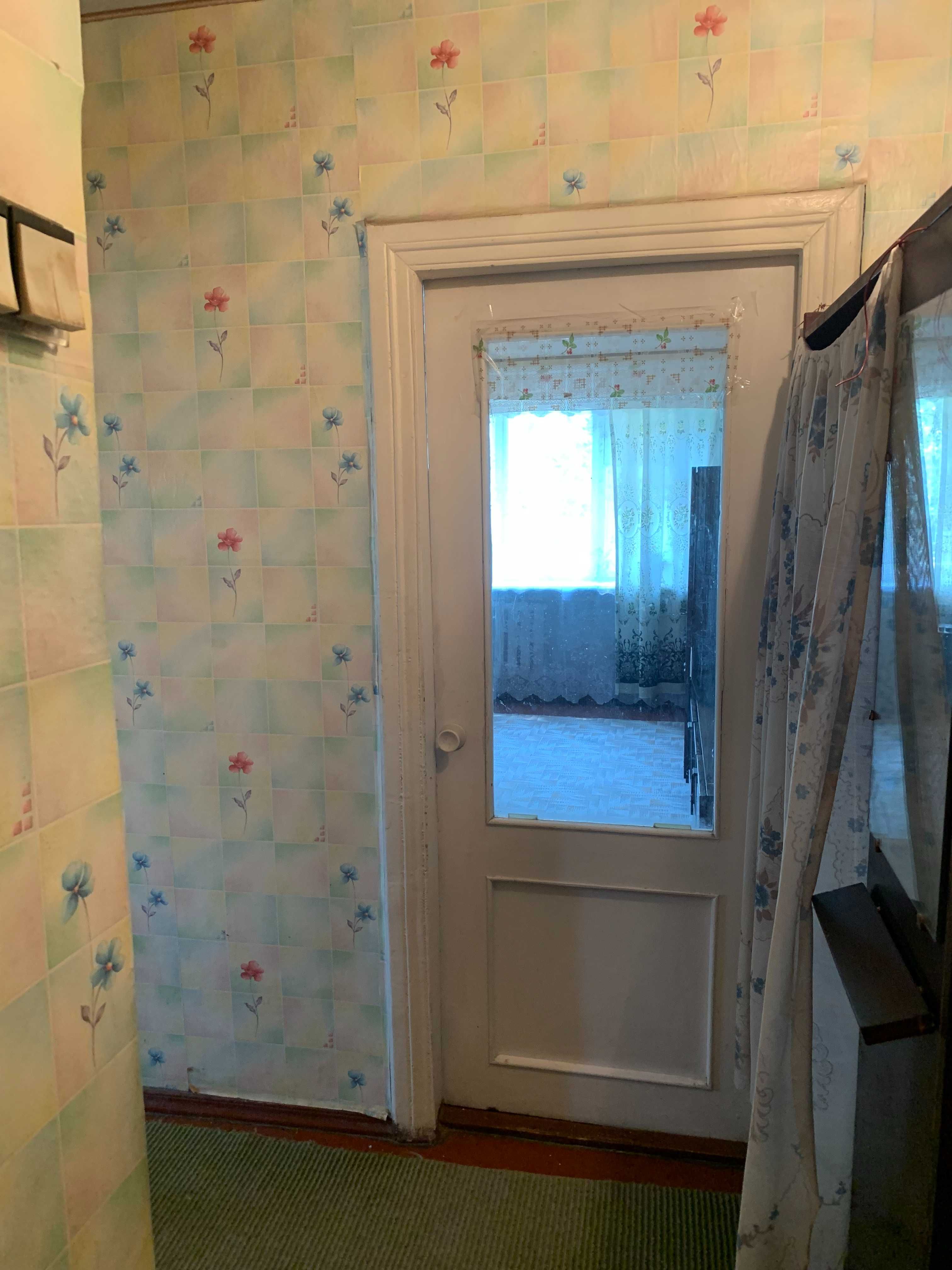 Продаю 2 к/к Лески