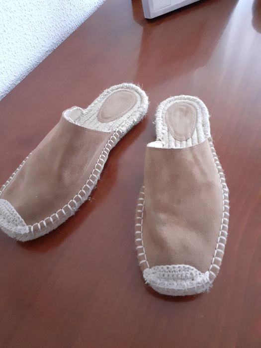 Alpercatas mules da Oysho de senhora