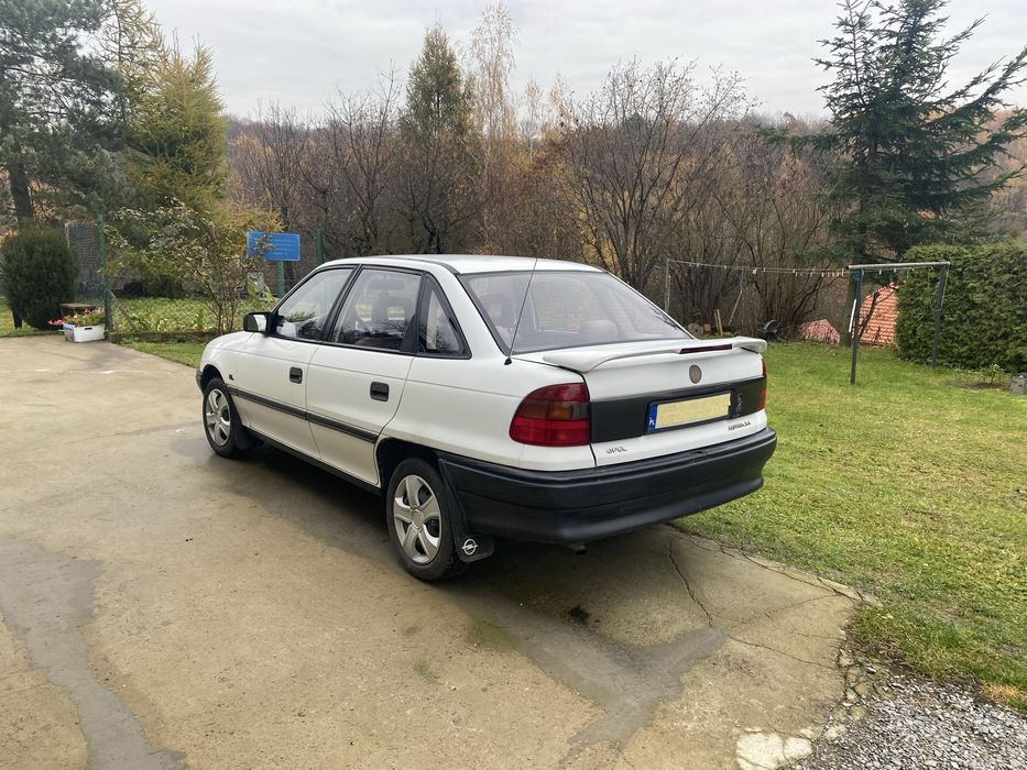 Opel Astra - Super Stan