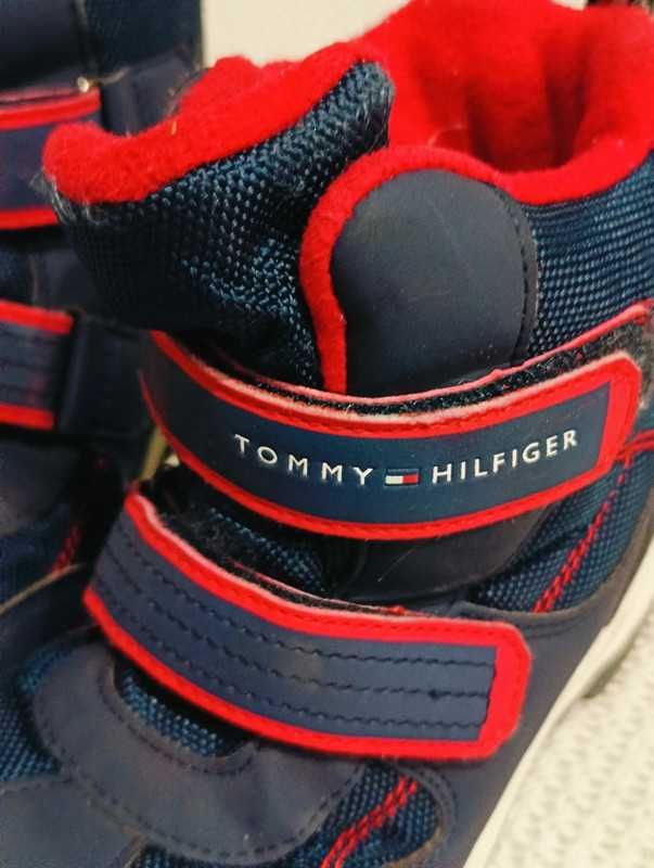 Tommy Hilfiger prześliczne śniegowce rozmiar 31