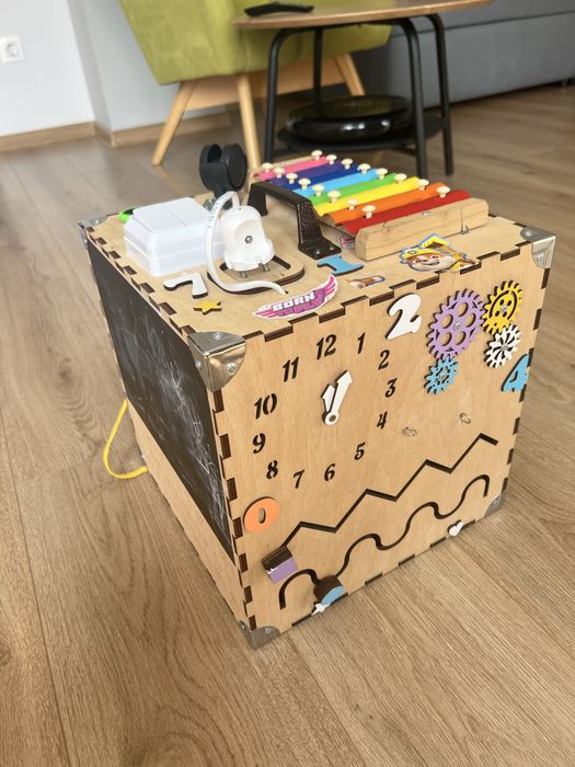 Бізікуб 34*34*34 на 52 елементов