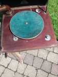 Stary patefon gramofon