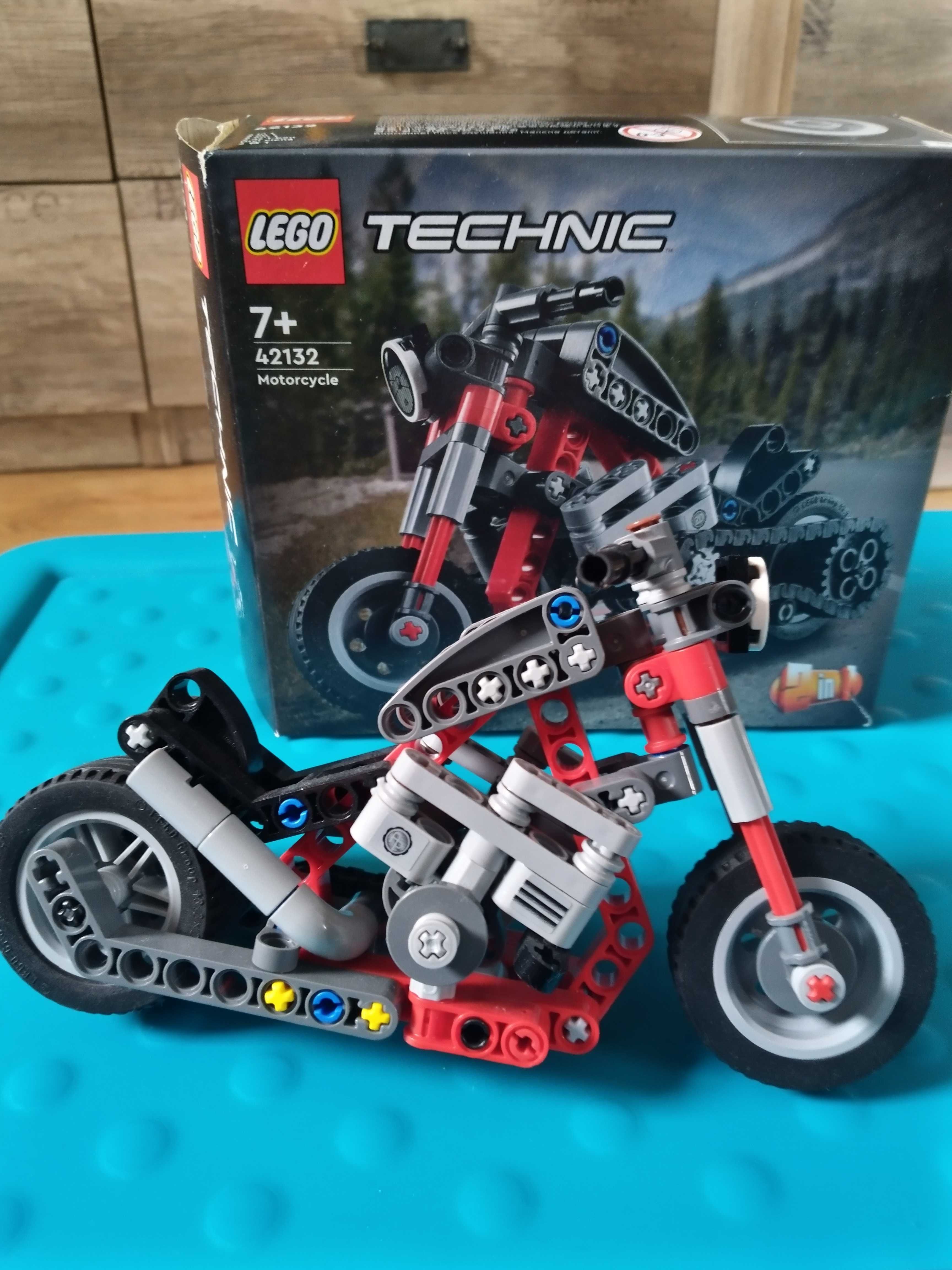 LEGO technic motocykl