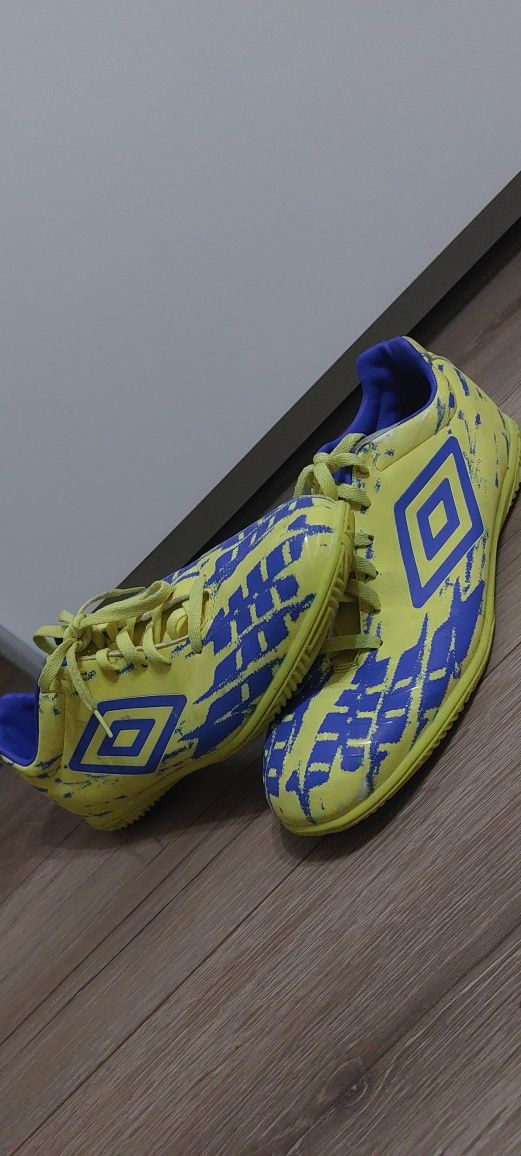 Sprzedam buty nike adidas newbalance  sinsay