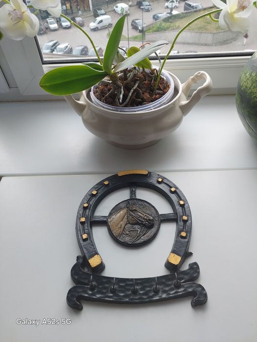 Wieszak na klucze vintage, koń, podkowa