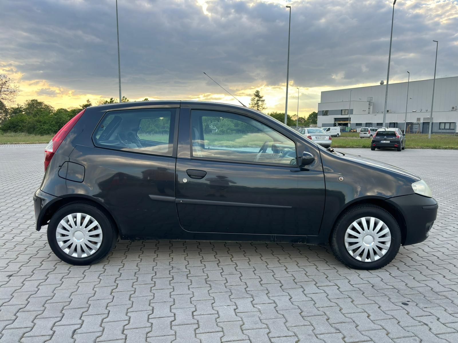 Fiat Punto benzyna1,2. -16V* 2005 rok* klimatyzacja