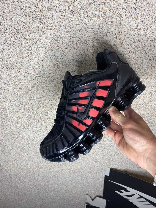 Змінюють колір Кросівки Nike Shox TL Black \ Red найк шокс чорні