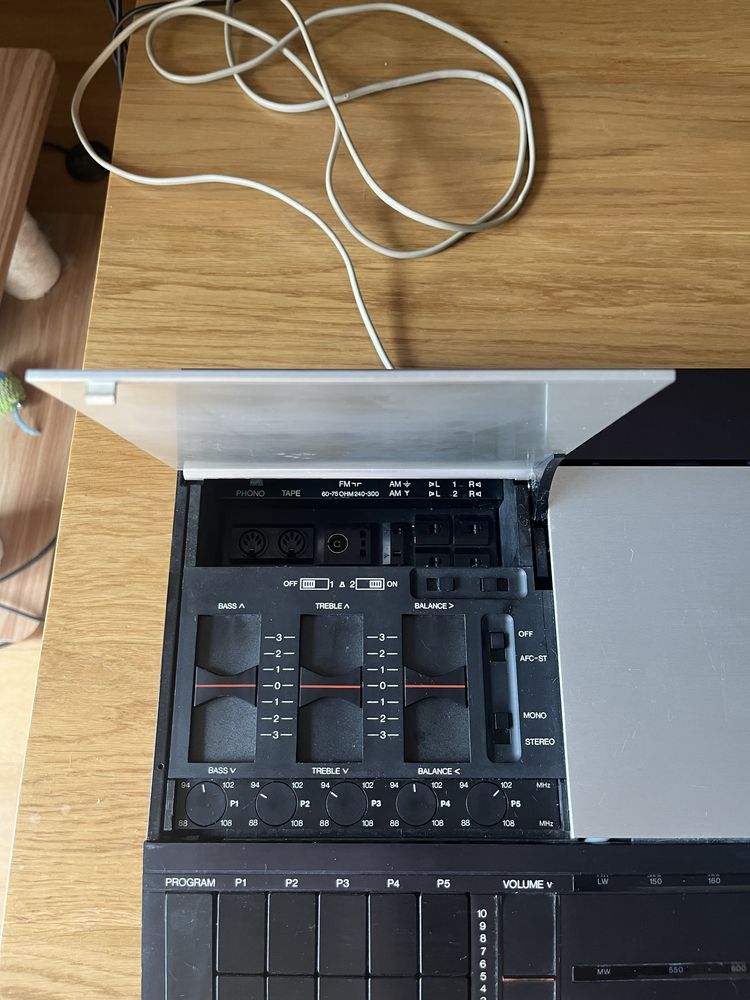 Amplituner Bang & Olufsen Beomaster 2200