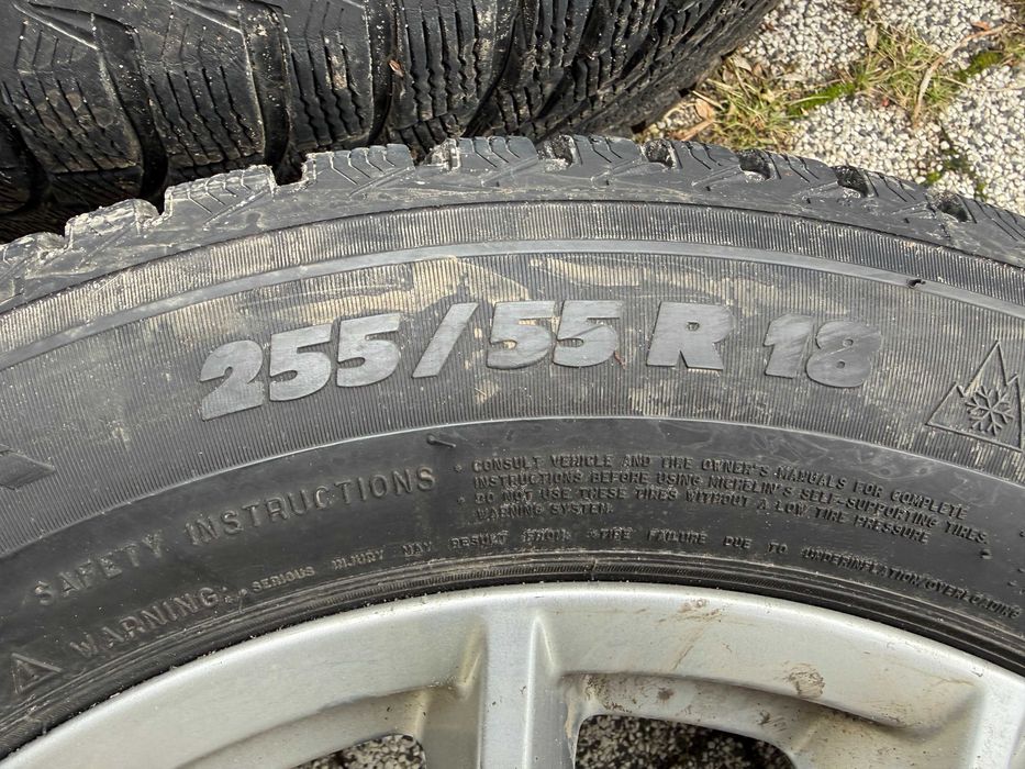 Koła zimowe BMW X5 G05 Michelin Latitude Alpin + 1 felga V-Spoke