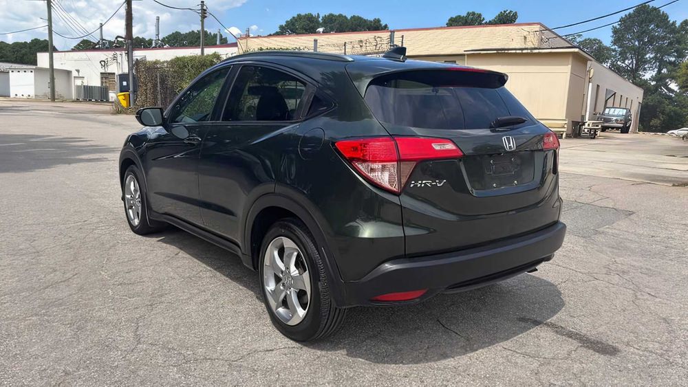 Honda HR-V      2017