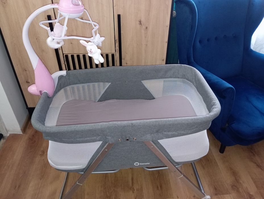 Łóżeczko dostawne