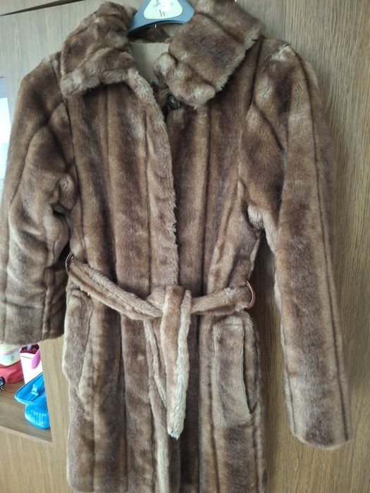 Дівчата красива шуба С М