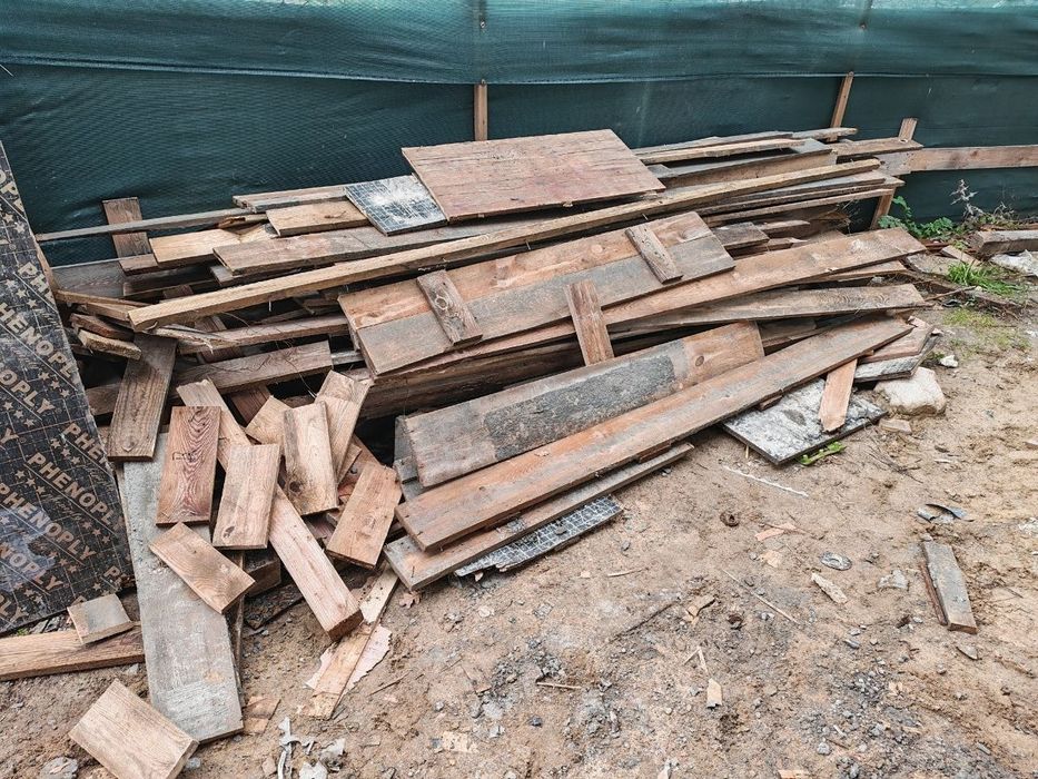 Drewno po budowie