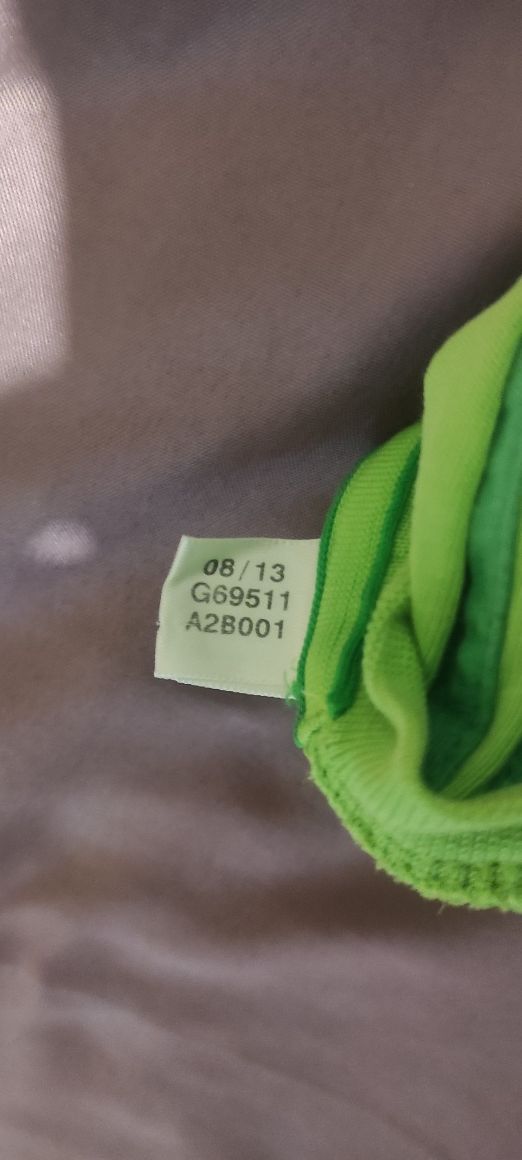Оригінальна зелена футболка Adidas essentials