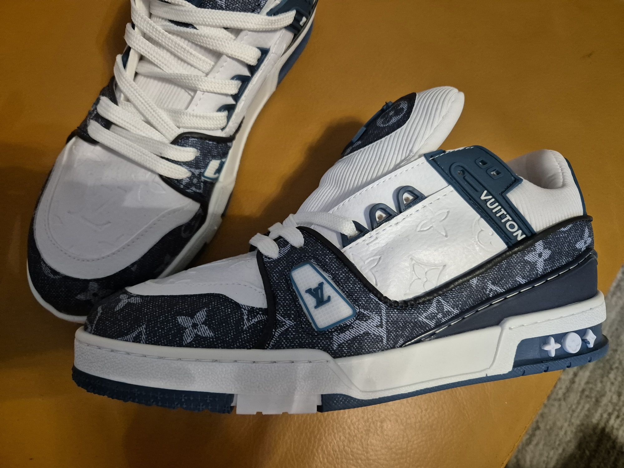 Buty męskie r 43#Louis Vuitton