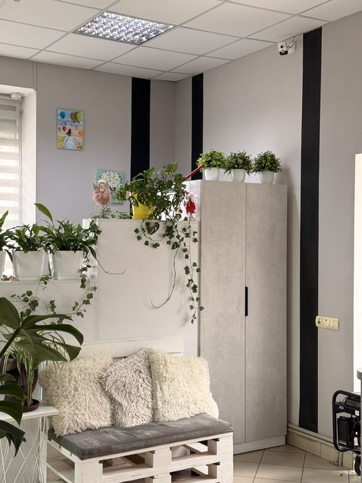 Аренда місця майстер перукар