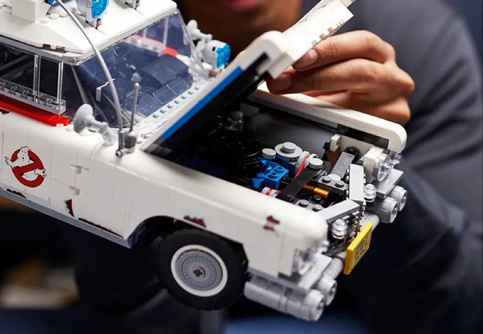 Конструктор Ghostbusters ECTO-1, 2352 деталей (10274)